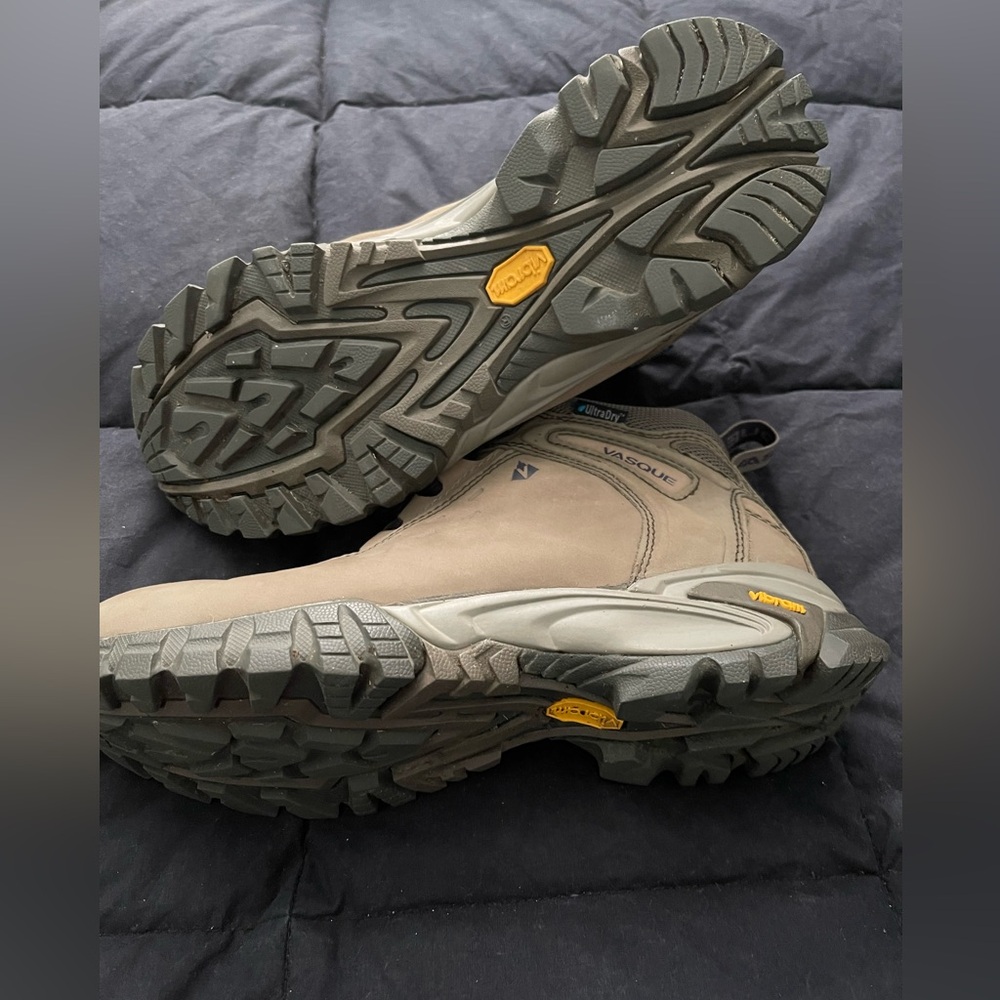Vasque hiking boots